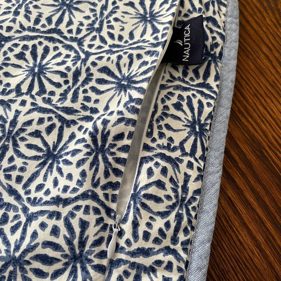 Nautica set of two pillow shams - Picture 3 of 6